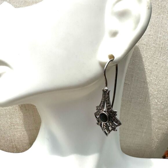 Art Deco Onyx and Marcasite Sterling silver earrings - Picture 4 of 9